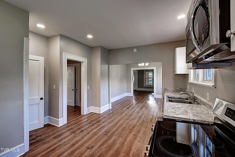 Photo #18: 511 Watauga Avenue