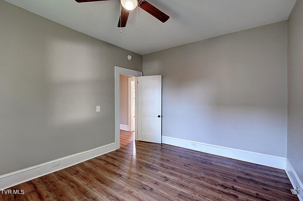 Photo #20: 511 Watauga Avenue