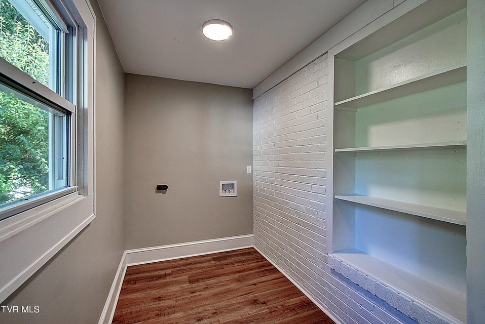 Photo #24: 511 Watauga Avenue