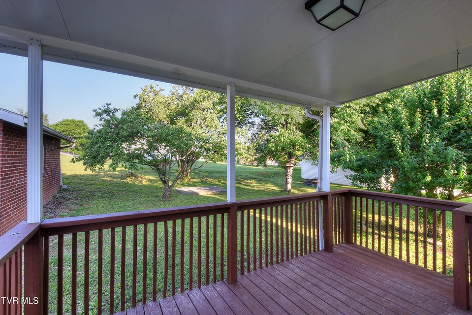 Photo #40: 511 Watauga Avenue