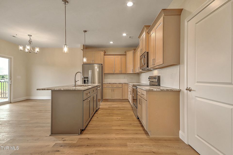 Photo #10: 234 East Ridges Drive