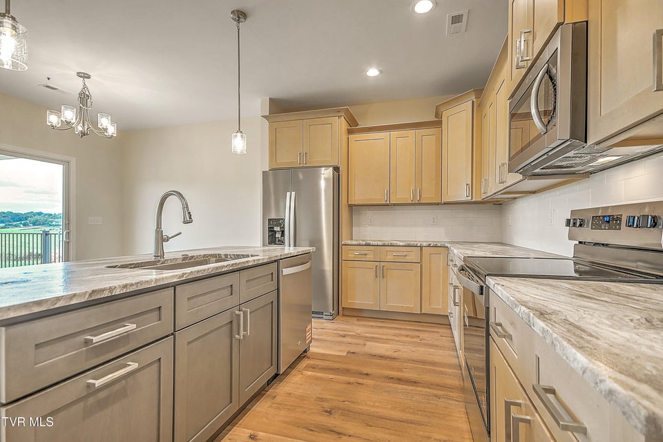 Photo #15: 234 East Ridges Drive