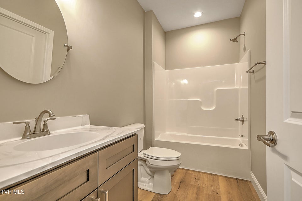 Photo #26: 234 East Ridges Drive