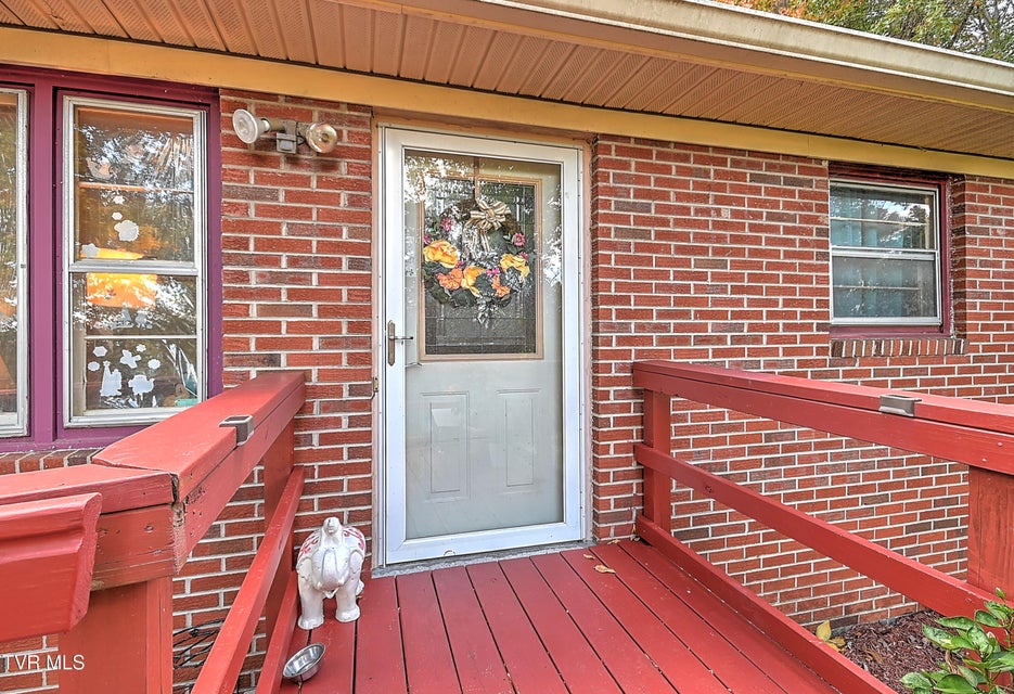 Photo #3: 624 Rogers Avenue