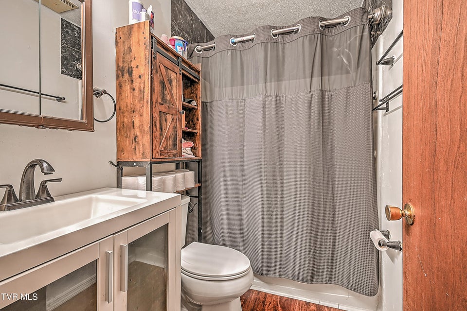 Photo #24: 624 Rogers Avenue