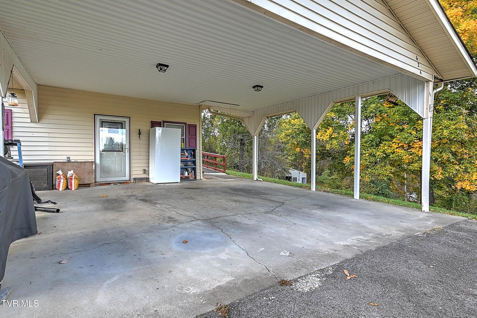 Photo #35: 624 Rogers Avenue