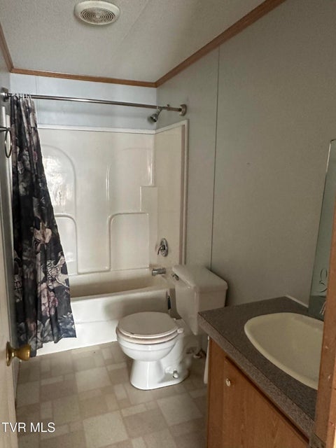 Photo #9: 3776 Delhart Road