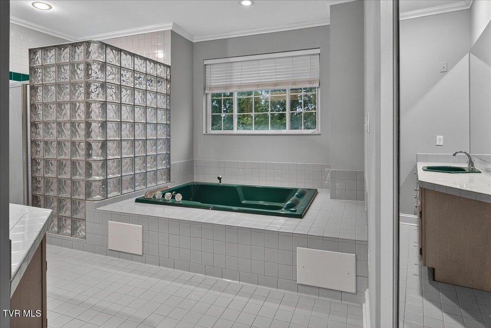 Photo #41: 1812 Boones Creek Road