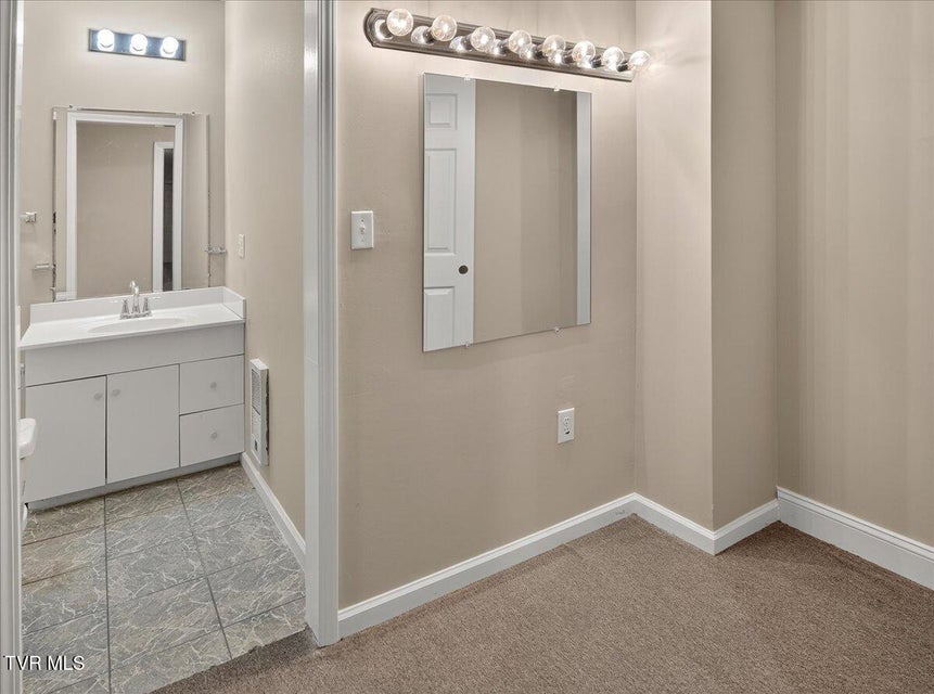 Photo #54: 1812 Boones Creek Road