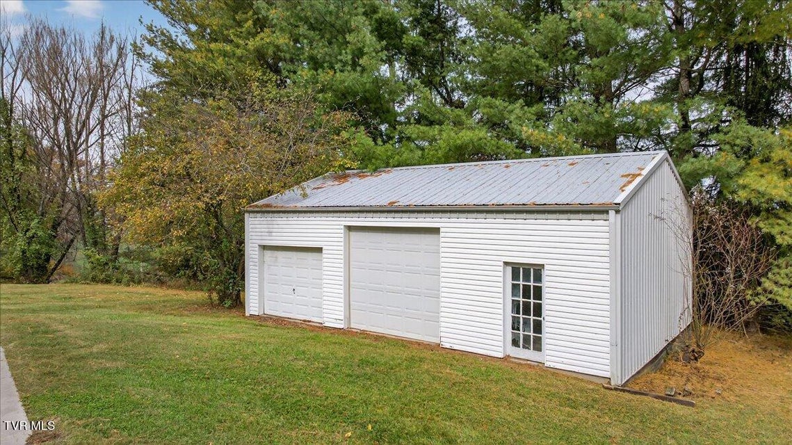 Photo #70: 1812 Boones Creek Road