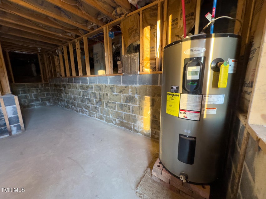 Photo #22: 353 Hemlock Street