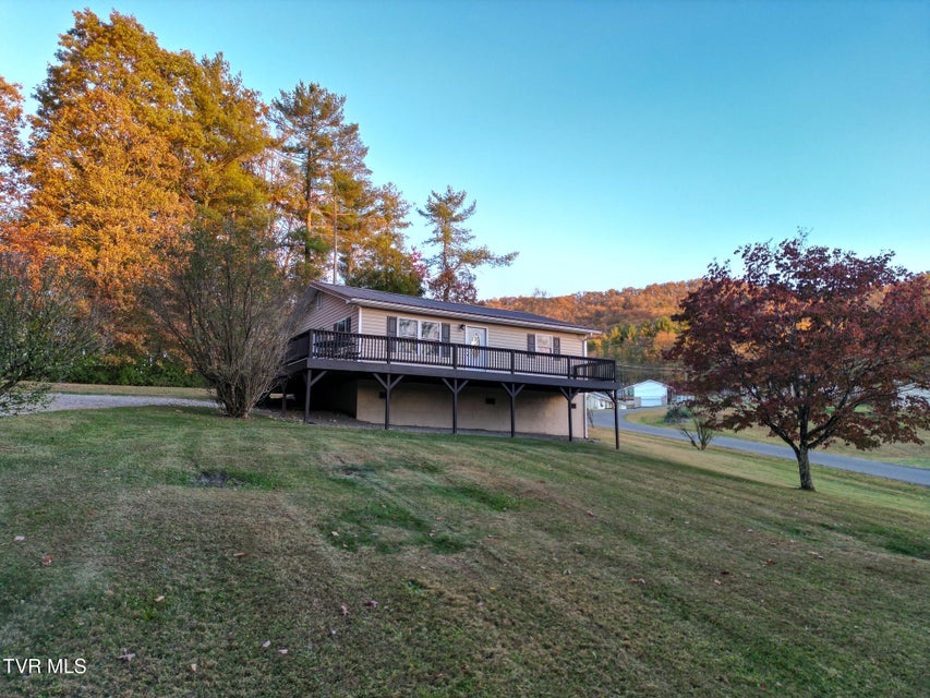 Photo #7: 353 Hemlock Street