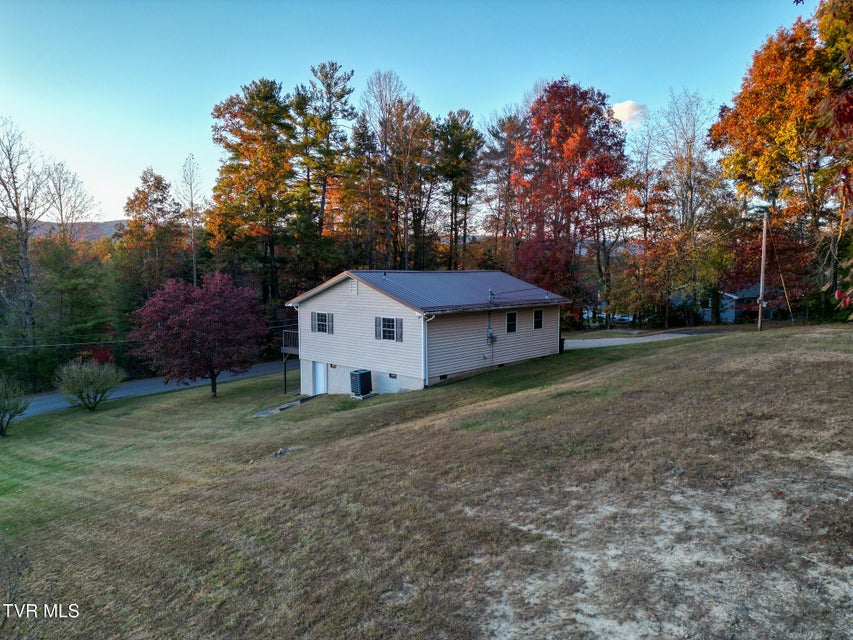 Photo #9: 353 Hemlock Street