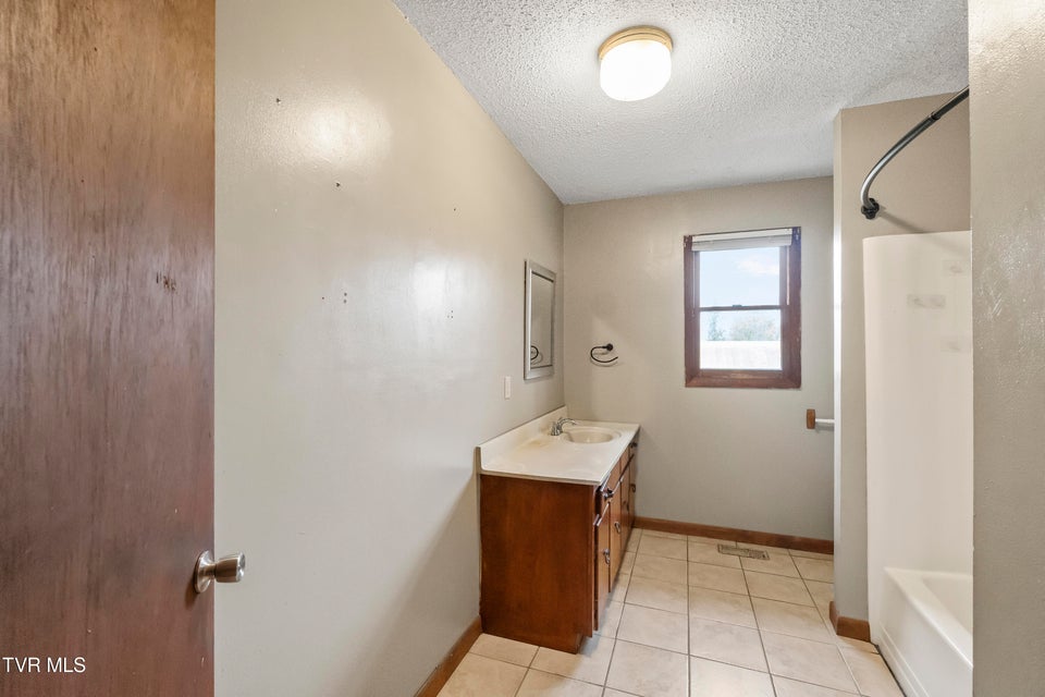 Photo #17: 2851 Highway 107 