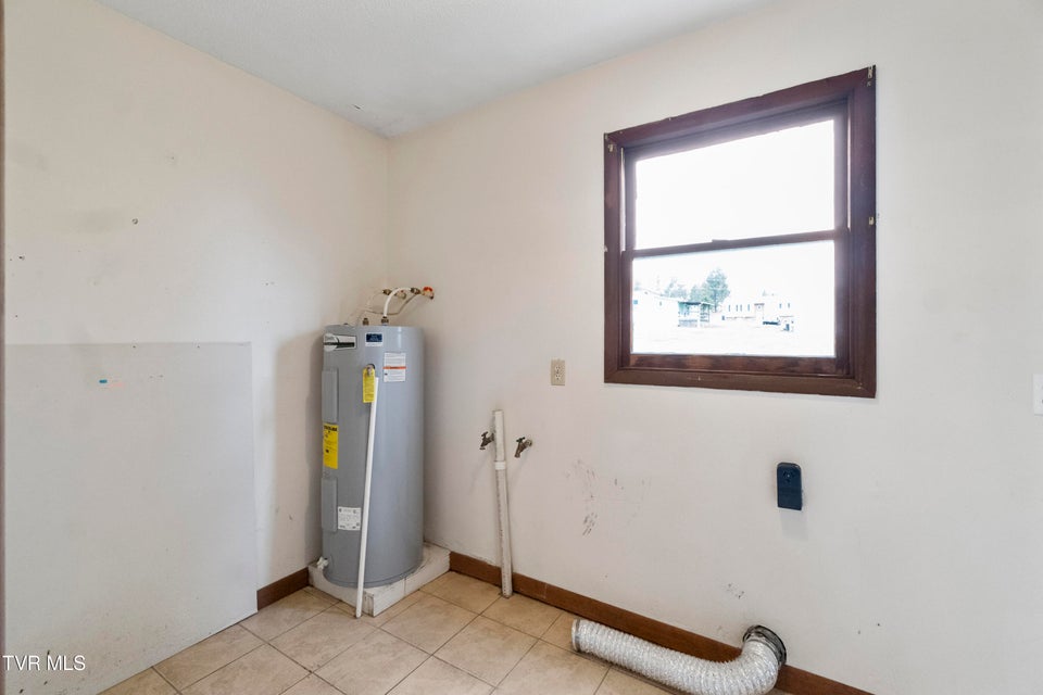 Photo #23: 2851 Highway 107 