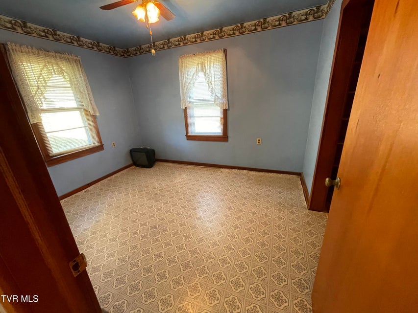 Photo #14: 2280 Westwood Road