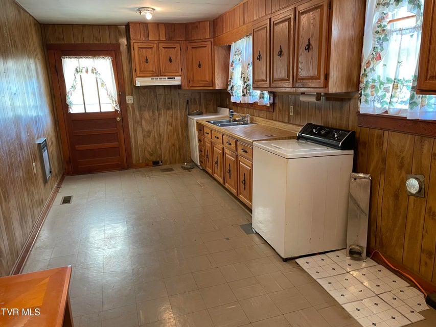 Photo #21: 2280 Westwood Road