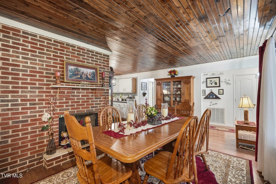 Photo #27: 5186 Lick Creek Road