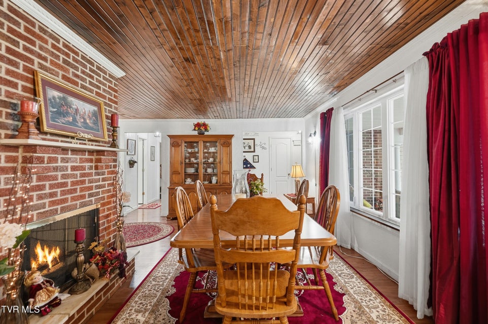 Photo #28: 5186 Lick Creek Road