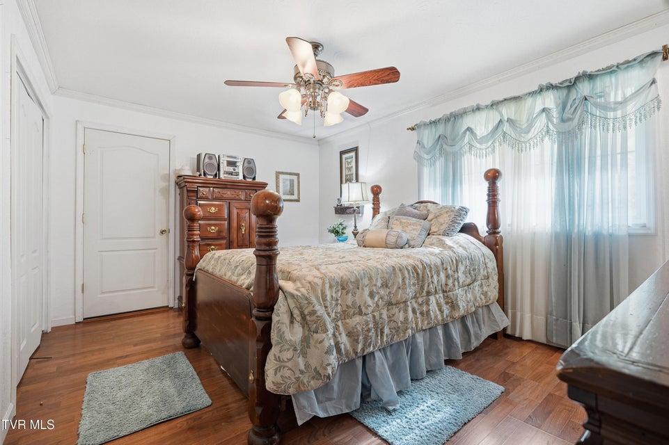 Photo #43: 5186 Lick Creek Road