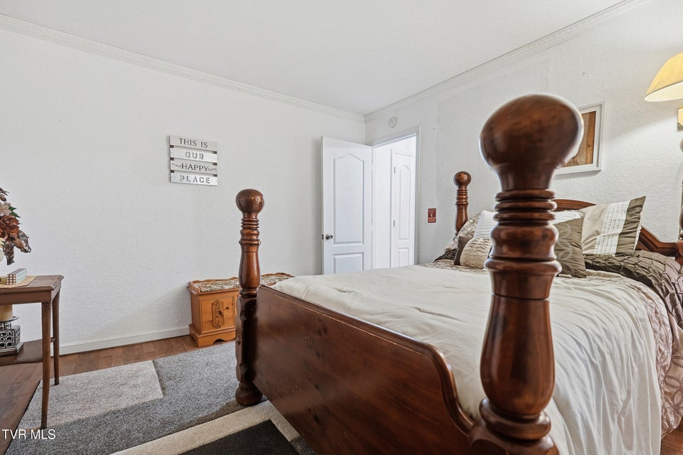 Photo #46: 5186 Lick Creek Road