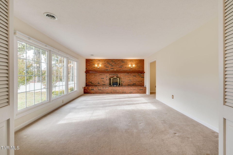 Photo #5: 2460 Wildwood Drive