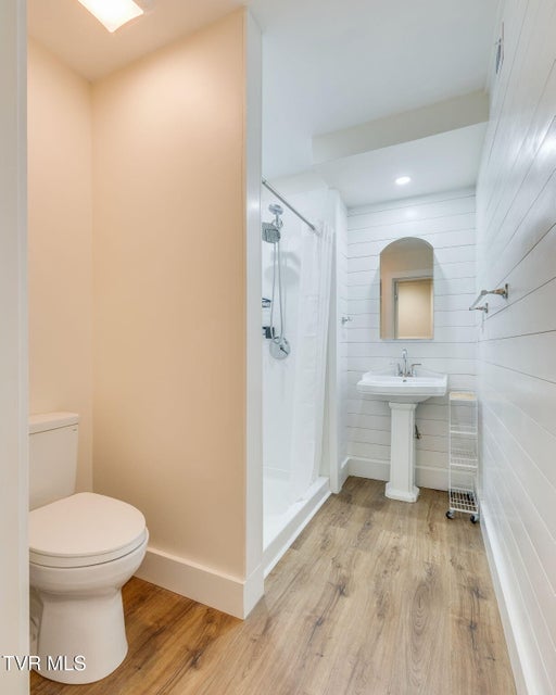 Photo #35: 2460 Wildwood Drive