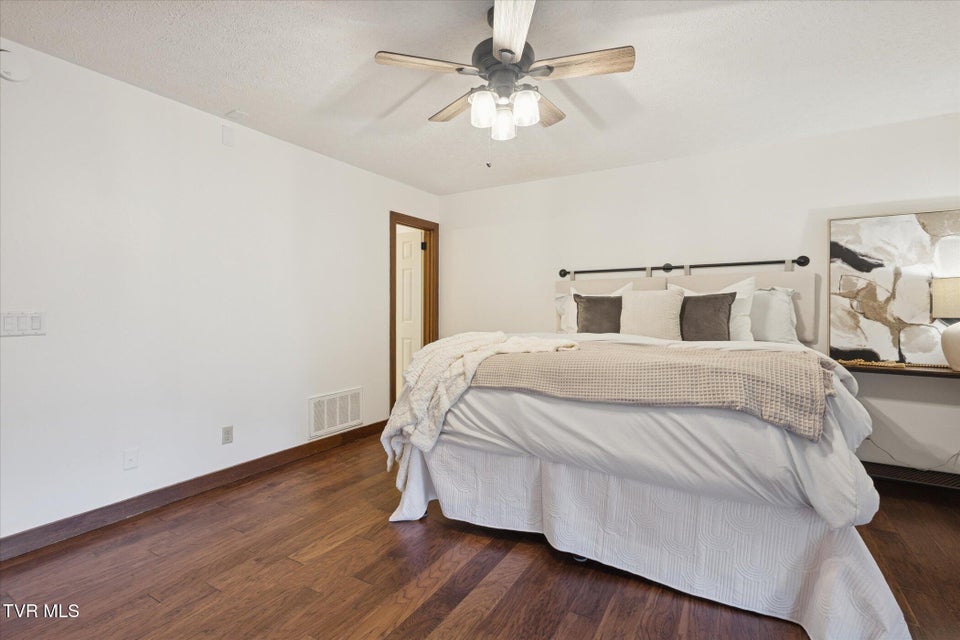 Photo #23: 137 Columbine Rd Road