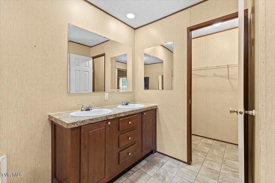 Photo #19: 295 Ernie Drive