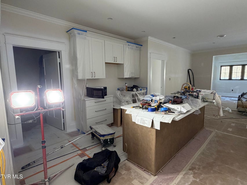 Photo #7: 710 Tavern Hill Road