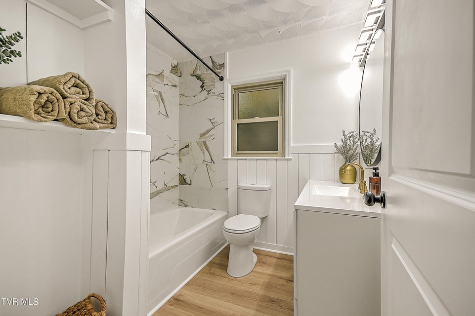 Photo #24: 425 Seminole Road