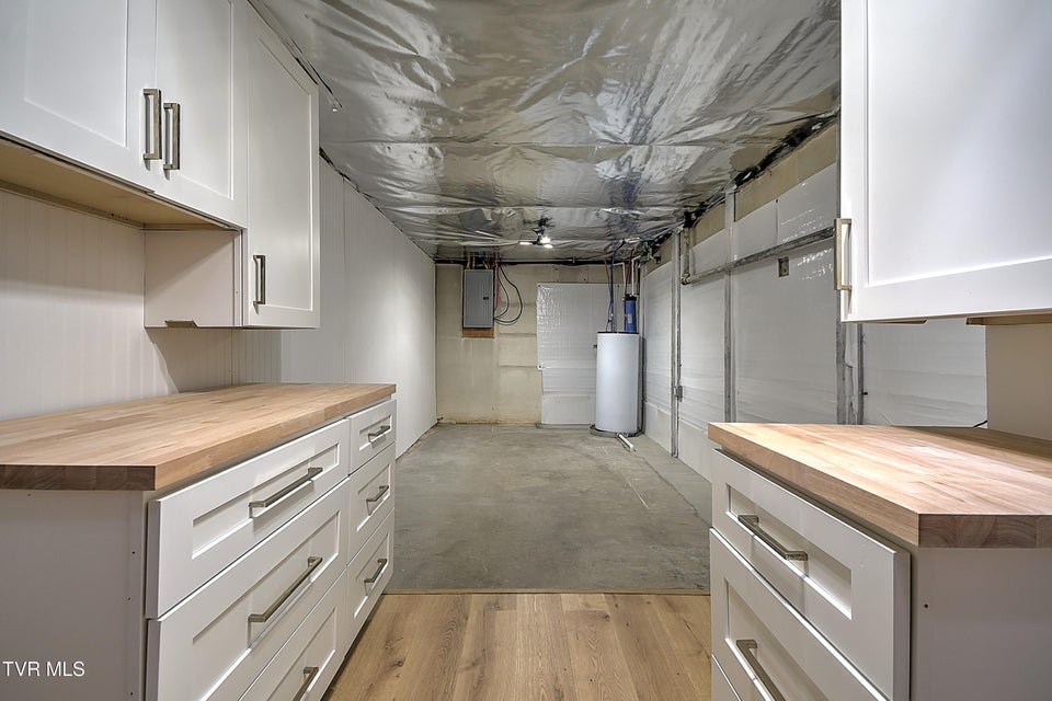 Photo #33: 425 Seminole Road