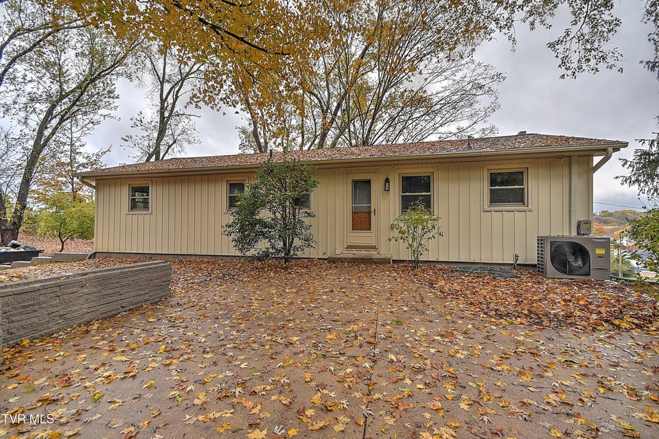 Photo #39: 425 Seminole Road