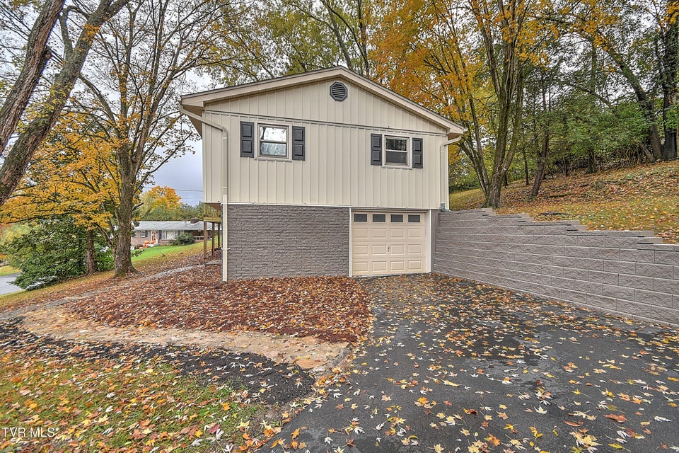 Photo #45: 425 Seminole Road