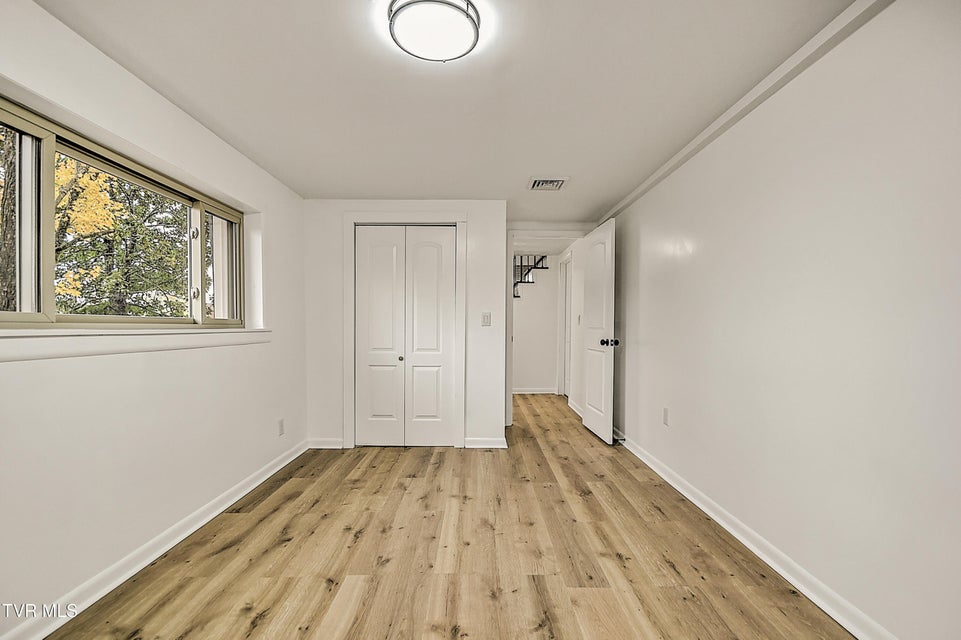 Photo #8: 425 Seminole Road