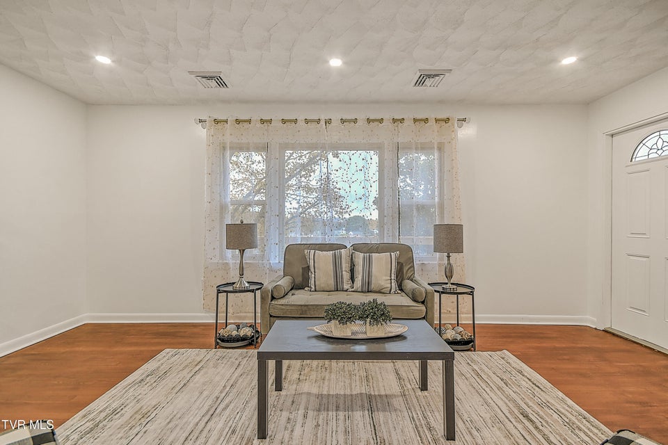 Photo #20: 425 Seminole Road