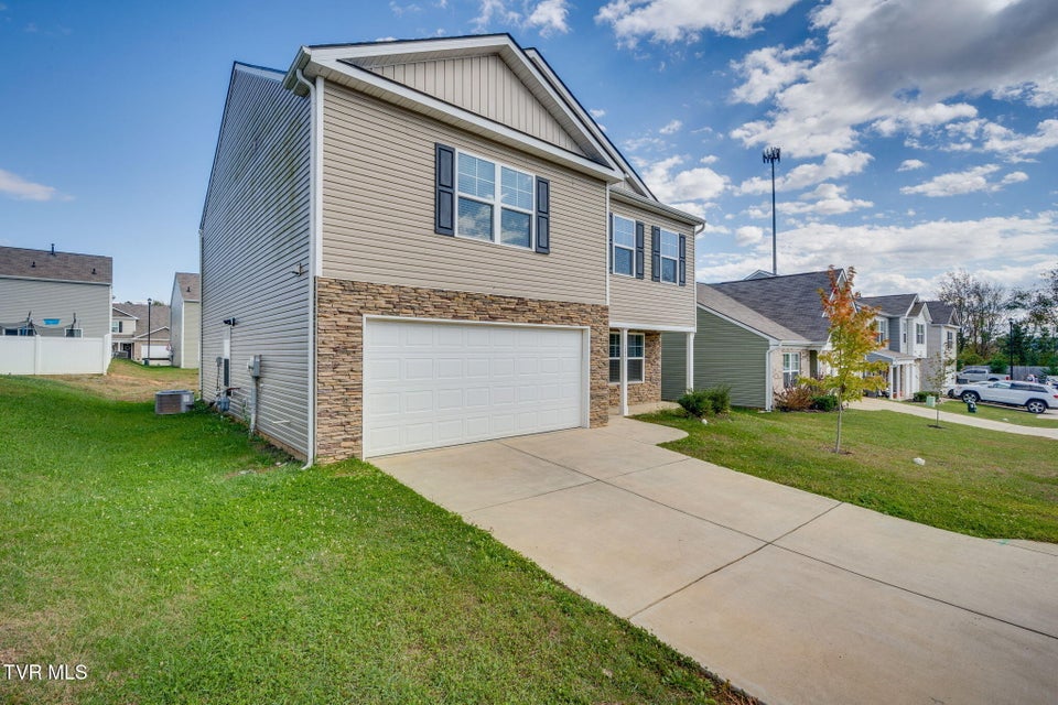 Photo #2: 1221 Stamp Lodge Road