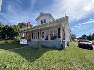 Photo #2: 921 Edgemont Avenue