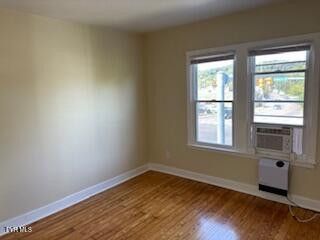 Photo #16: 921 Edgemont Avenue