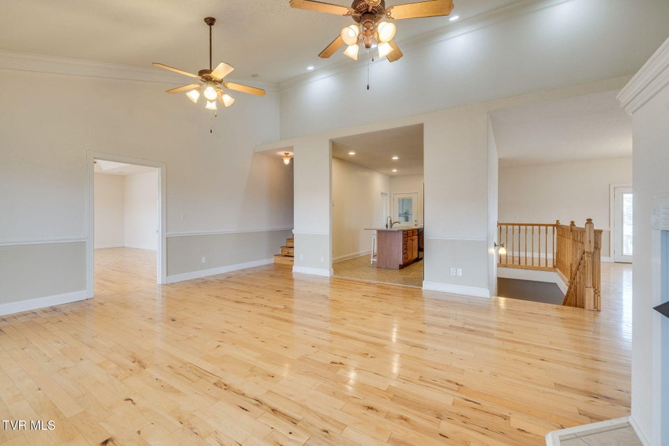 Photo #12: 27 Preakness Way