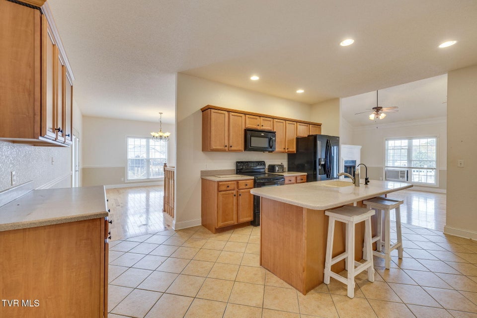 Photo #14: 27 Preakness Way