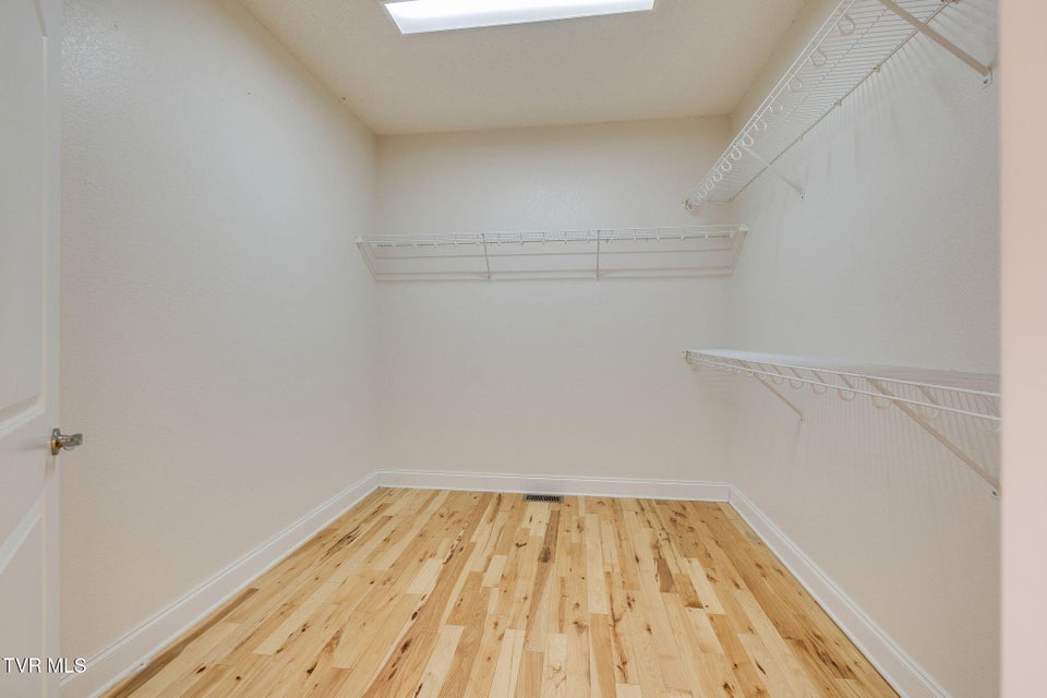 Photo #26: 27 Preakness Way