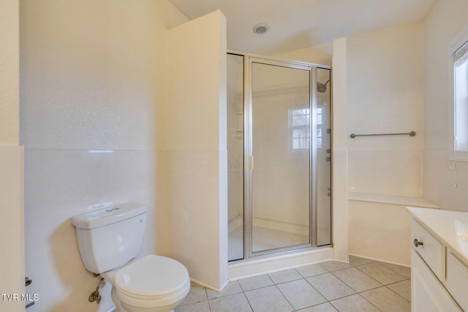 Photo #29: 27 Preakness Way