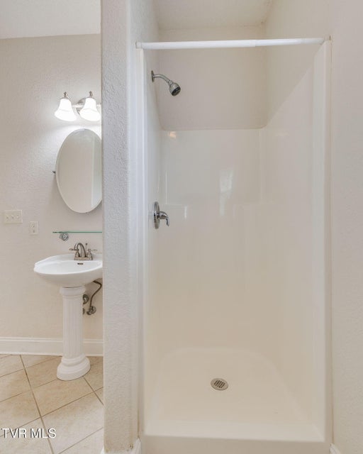 Photo #35: 27 Preakness Way