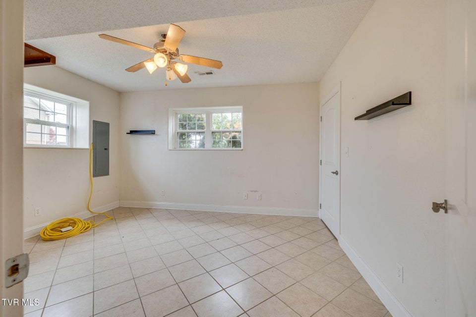 Photo #43: 27 Preakness Way