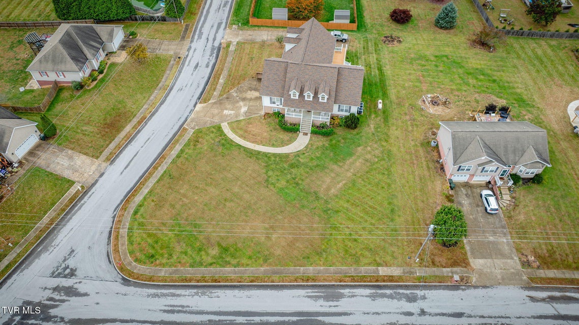 Photo #59: 27 Preakness Way