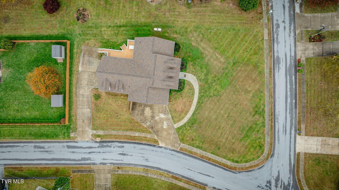 Photo #63: 27 Preakness Way