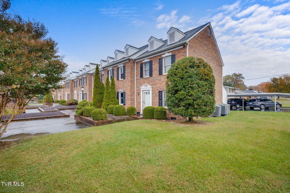 Photo #2: 1024 Konnarock Road