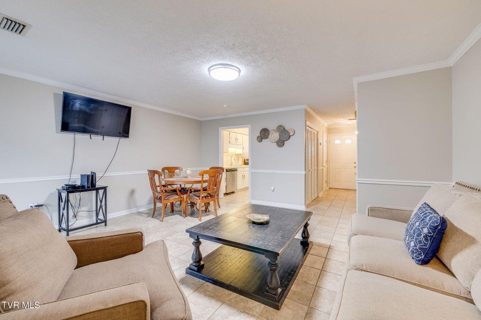 Photo #9: 1024 Konnarock Road