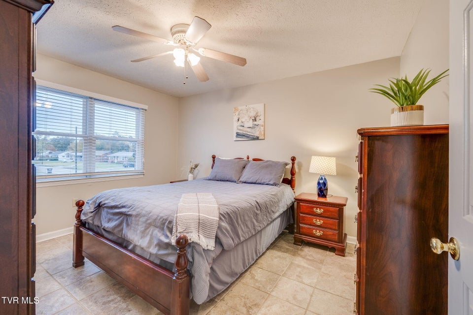 Photo #15: 1024 Konnarock Road